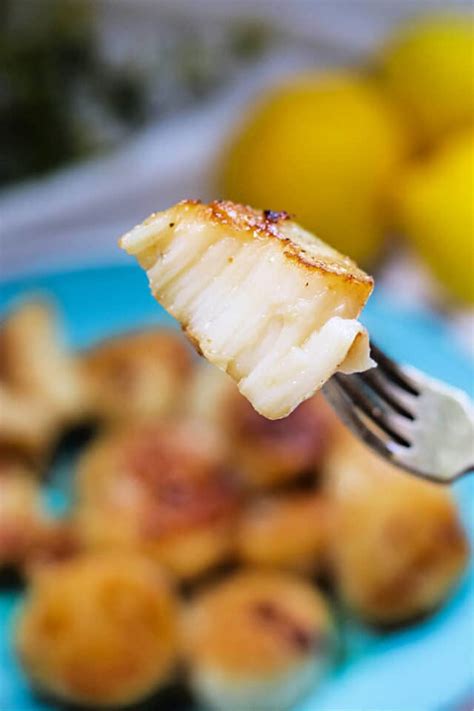 How to Cook Frozen Scallops in a Pan, Air Fryer or Microwave