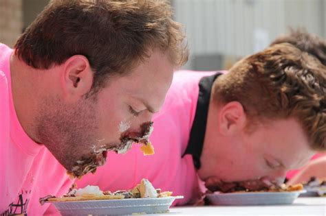 Pie-eating contest raises $4,000 – The Carillon