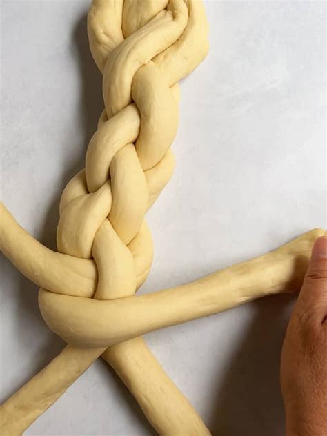 Challah Braiding: A Visual Guide - OMG! Yummy