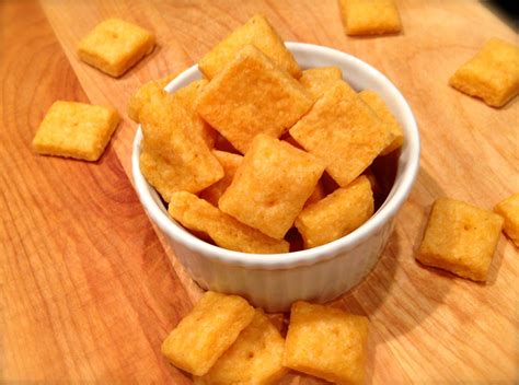 Our 15 Best Crackers for Cheese Ever – Easy Recipes To Make at Home