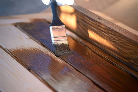 Teak Oil Vs Tung Oil: Which Is Better For Wood?