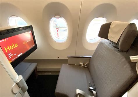 Airbus A350 900 Business Class Iberia - Image to u