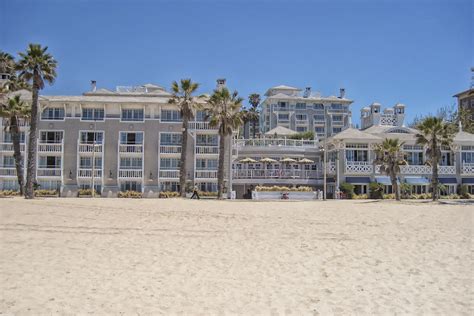 Los Angeles Beach Hotels - Best Places on the Sand