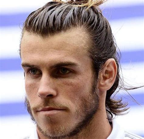 7+ Brilliant Long Soccer Hairstyles