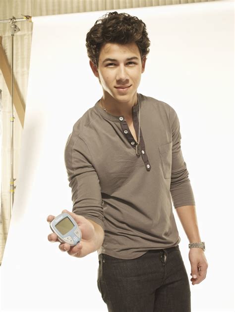 Nick Jonas puts spotlight on diabetes