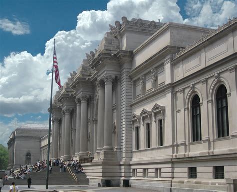 File:Image-Metropolitan Museum of Art entrance NYC NY.JPG - Wikipedia