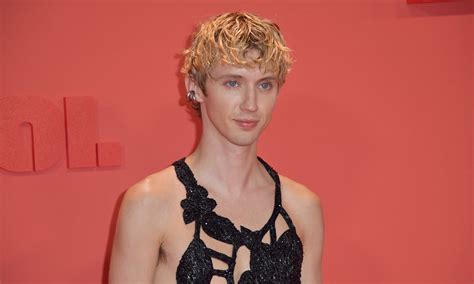 Troye Sivan Talks ‘Rush’ And Upcoming New Album