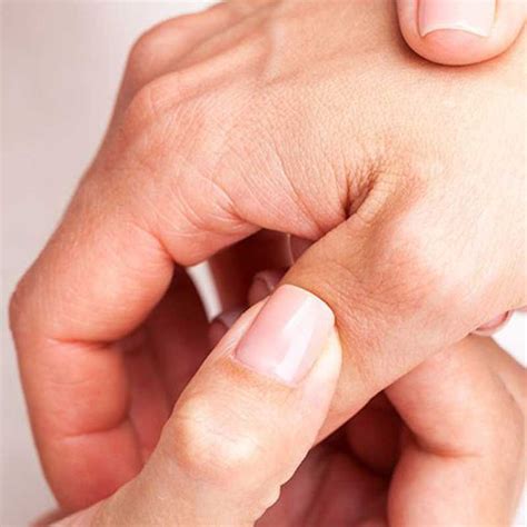 Is Thumb Joint Replacement Surgery Right for You? - Tanya Coats OT