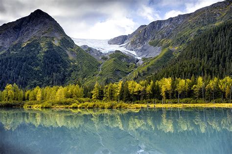 Lindblad Expeditions-National Geographic Commemorates New Ships in ...