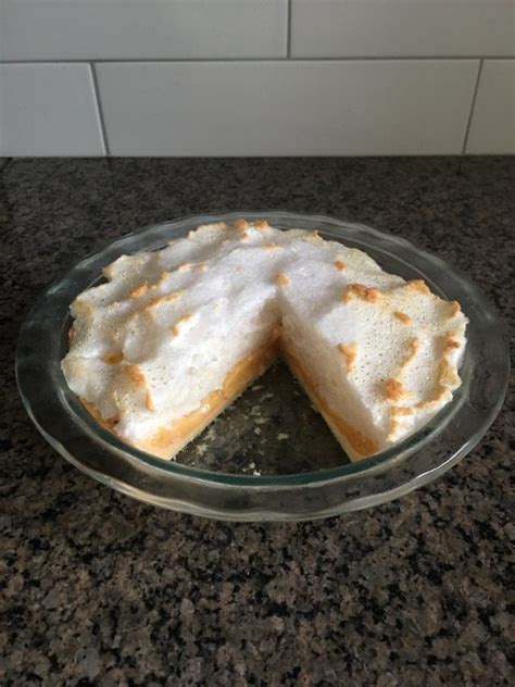 Lemon Meringue Pie (GF, DF, Sugar-free) - Advanced Naturopathic