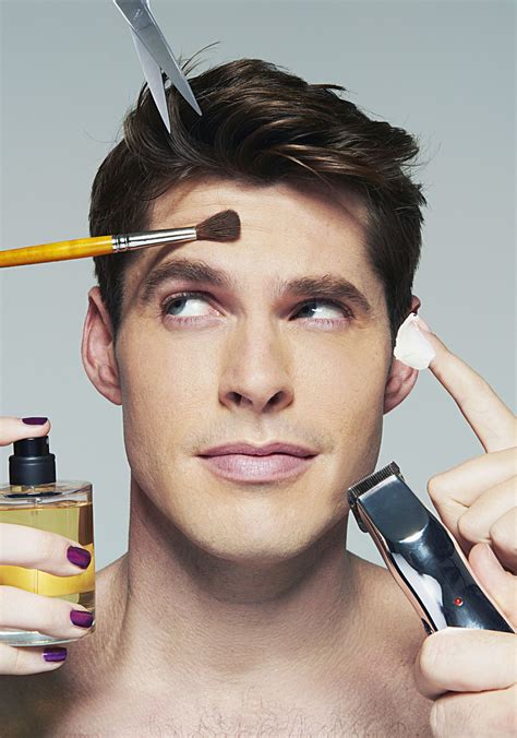 Maquillage homme : se lancer dans une routine naturelle