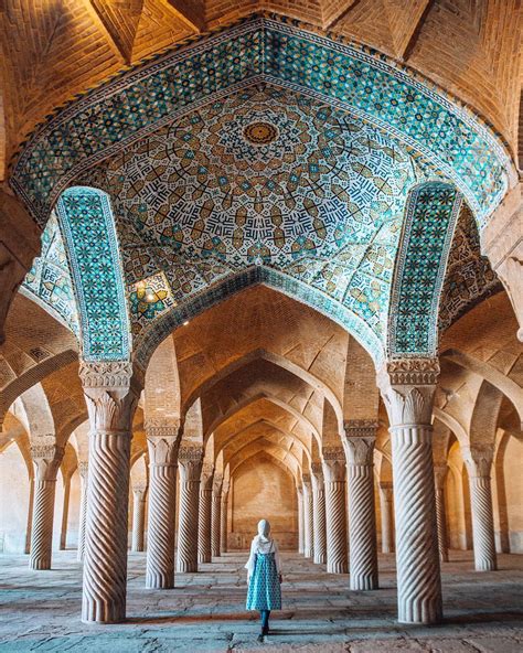 Iranian Architecture, Beautiful Architecture, Art And Architecture ...