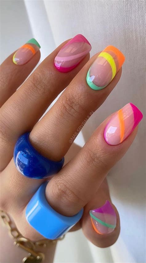 Gorgeous Nail Designs to Celebrate the Season : Colorful & different ...