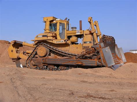 Guide on How To Operate a Dozer | Equipment Planet Equipment