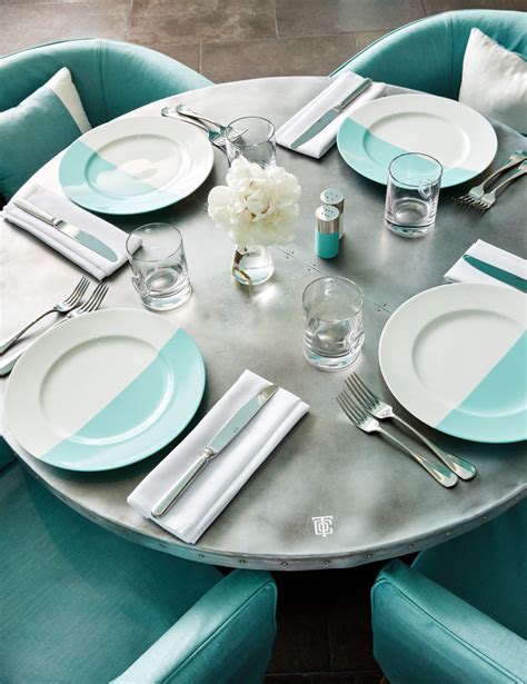 Have Breakfast at Tiffany’s in Real Life at Blue Box Cafe | Trekbible