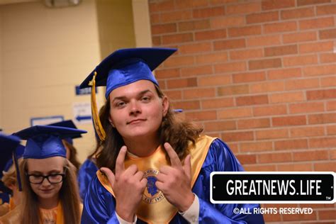 Highland High School Graduation 2017 - GreatNews.Life