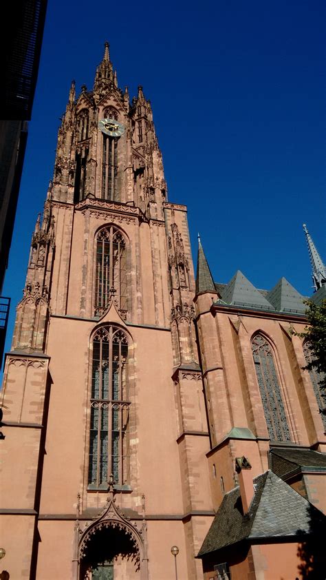 Frankfurt Cathedral | Explore the Magnificent Architecture