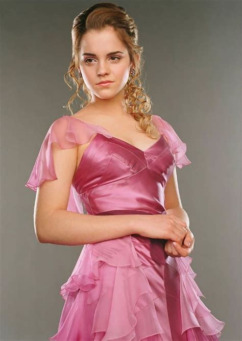 Hermione Granger Yule Ball portrait — Harry Potter Fan Zone | Yule ball ...