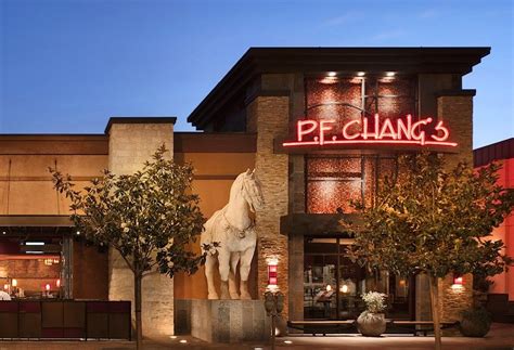 Here Are Our Favorite Vegan Options at P.F. Chang's