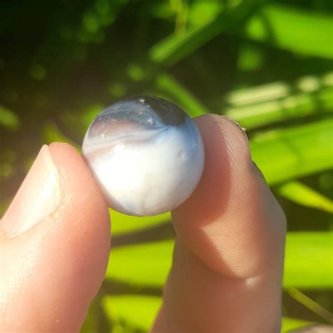 Botswana Agate mini sphere – Plant Essentials