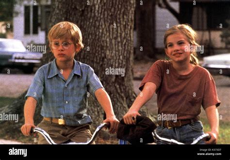 MY GIRL MACAULAY CULKIN, ANNA CHLUMSKY Date: 1991 Stock Photo - Alamy