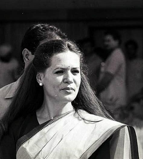 7 Things You Need To Know About The Once Banned Sonia Gandhi Biography