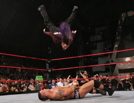 WWE CHAMPION 2011: jeff hardy swanton bomb