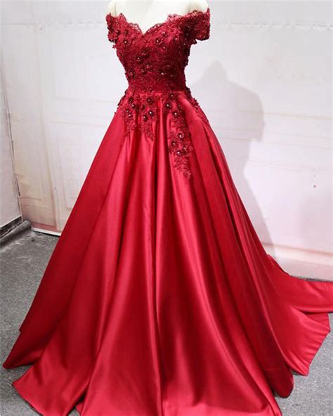 All 90+ Images Woman Wears Red Dress To Wedding Latest