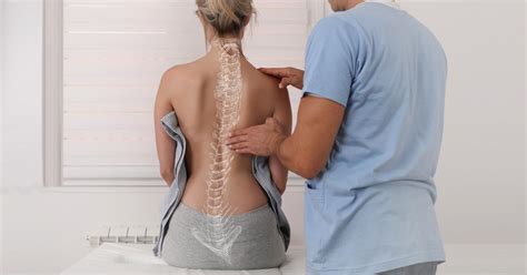 Scoliosis in Adults: What to Know About Symptoms & Treatment