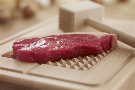 How to Tenderize Steaks and Tough Cuts of Meat