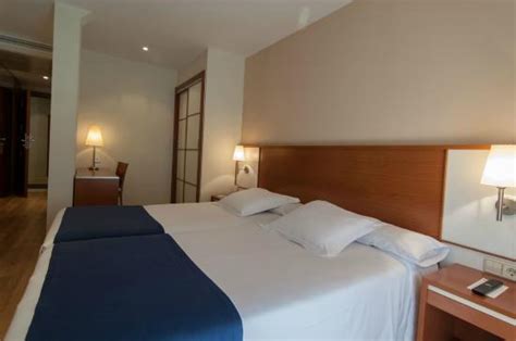 HOTEL SOROLLA CENTRO - Updated 2021 Prices, Reviews, and Photos ...