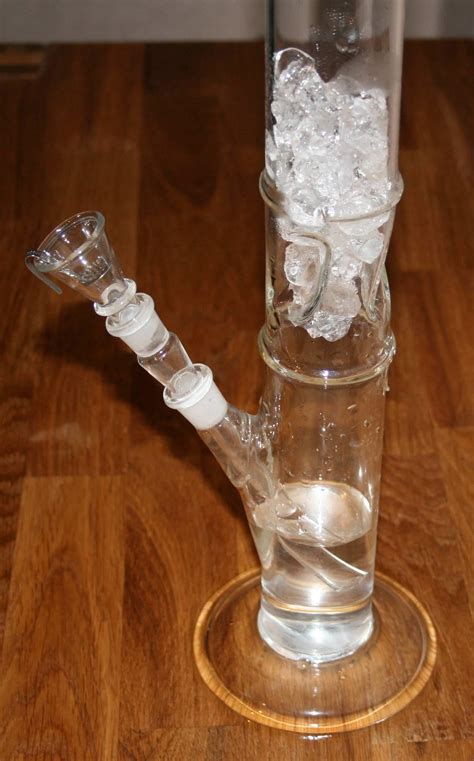 File:Ice Bong.jpg