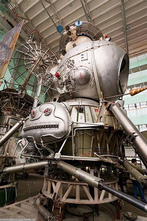 Soviet moon lander built to beat Americans to the manned landing ...