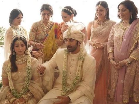 Alia Bhatt, Ranbir Kapoor's wedding album [20 Photos]