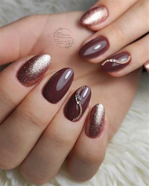 13 Elegant Rose Gold Burgundy Nails For Inspiration - Nail Designs Daily