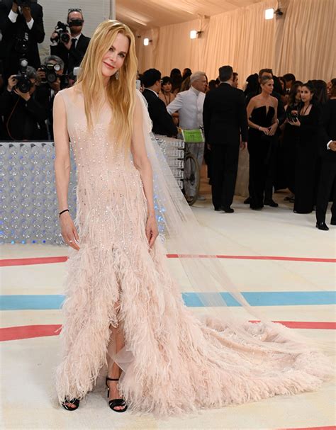 Nicole Kidman’s Met Gala 2023 Dress Is From Chanel No. 5 Ad: Photos ...