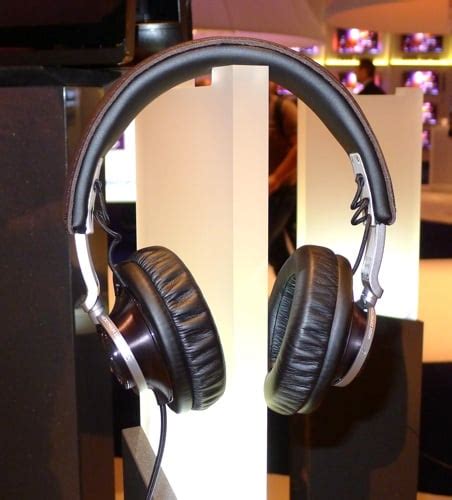 Philips extends Fidelio sound quality to headphones • The Register