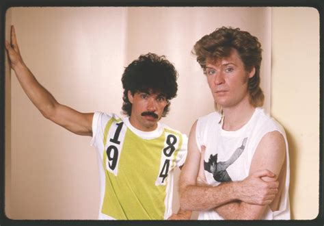 Hall & Oates biography Archives - earofnewt.com