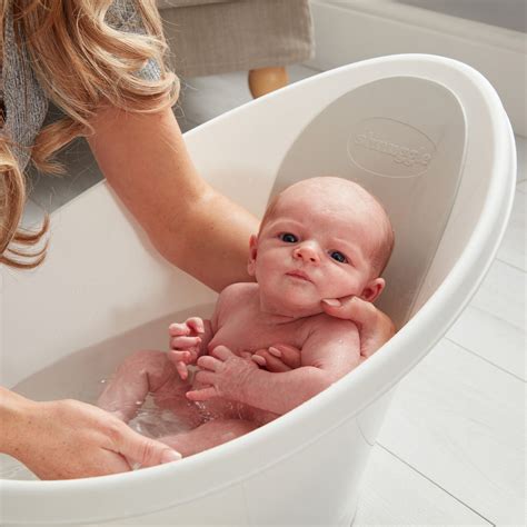 Shnuggle Baby Bath | Built-in Newborn Support & drain plug