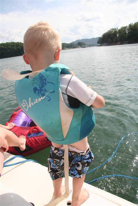 Cal peeing off the boat for the fifth time... sarahkate80 Fl - EroFound