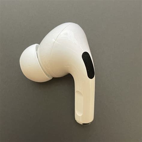 AirPods Pro Replacement AirPod - Left AirPod – therightpod