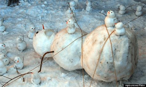 These Disturbingly Creative Snowmen Would Make Calvin And Hobbes Proud ...