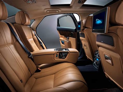 Jaguar XJ interior | Jaguar xj, Jaguar xjl, Jaguar