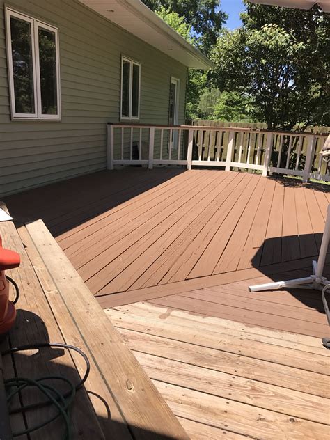 Sherwin Williams pine cone solid superdeck with Navajo white solid ...