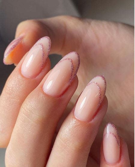 Minimalist Manicure: 30 Natural Nail Designs For Summer