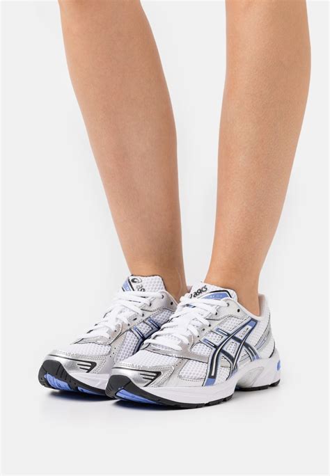 ASICS SportStyle GEL-1130 - Edzőcipő - white/periwinkle blue/fehér ...