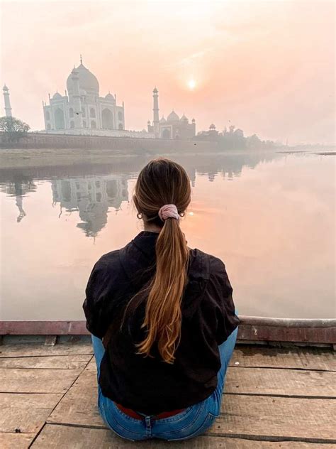 Sunset Boat Ride at the Taj Mahal – Full Guide (2024)