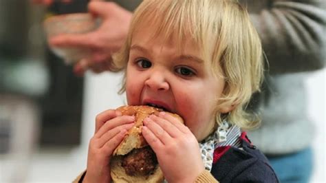 WATCH: Baby Hamburger Viral Video Goes Viral On Reddit and Twitter