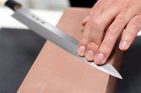 3 Ways to Keep Your Knives Sharp – Rocco's Writings