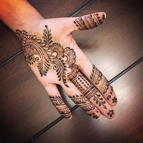 Henna Simple Mehndi Designs Easy She 9 style: simple and beautiful ...